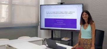 Alba Vidal presenta su TFM en la universidad de Sevilla